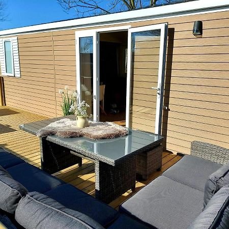 Luxe Chalet Lauwersoog Exterior foto